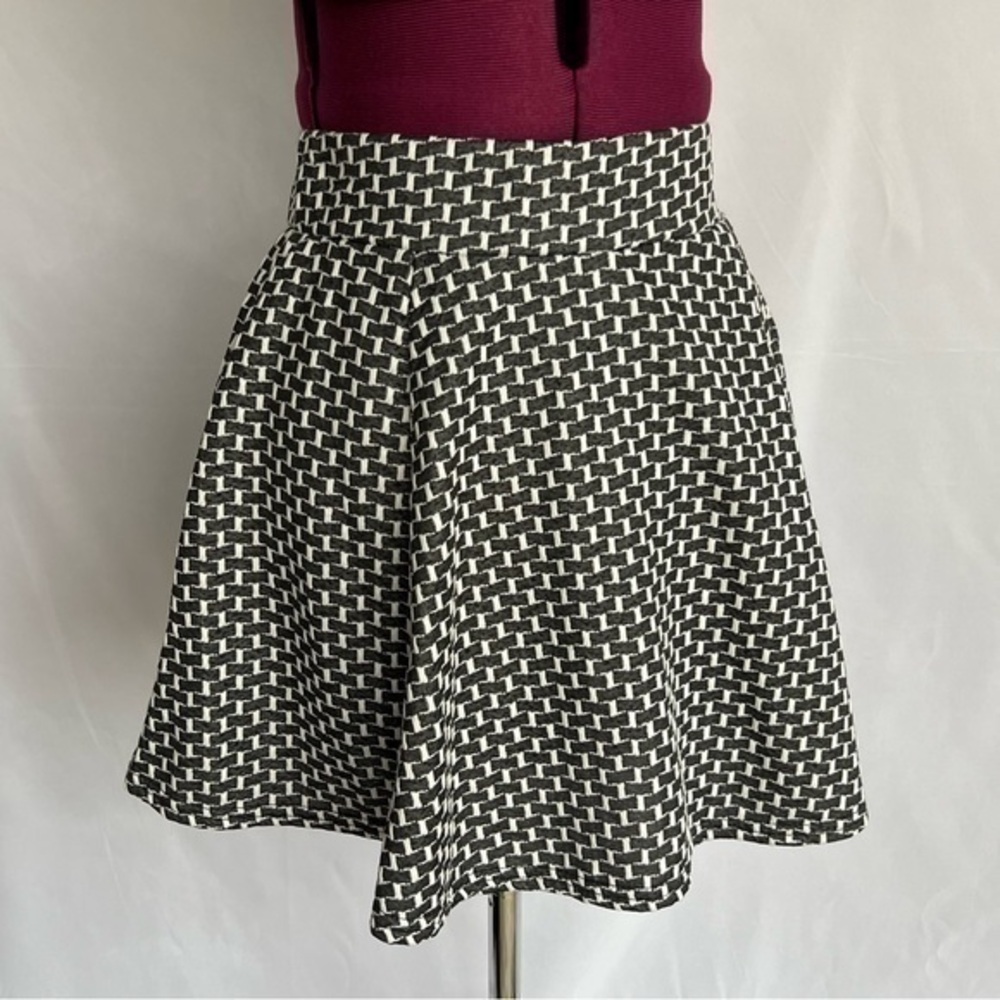 Vintage Aeropostale Mini Swing Skirt Junior fit size M